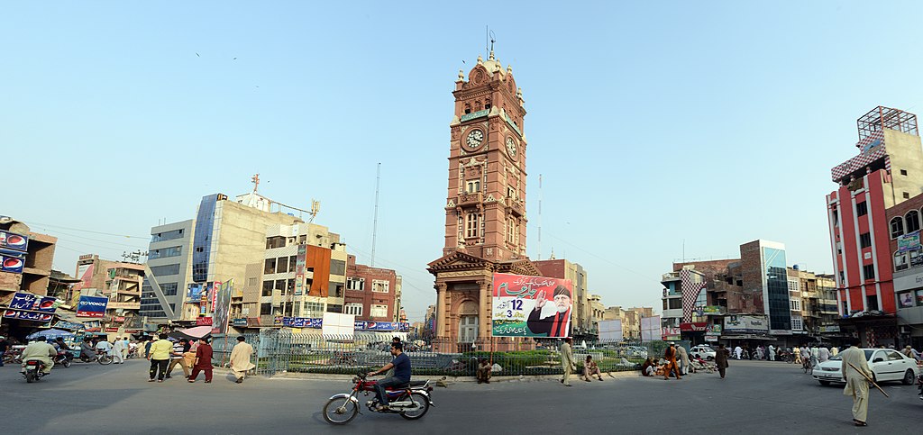 Pakistan political candidate abducted outside courthouse by armed assailants