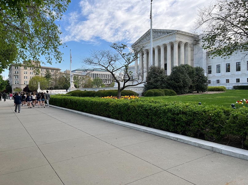 SCOTUS dispatch: government lawyer grilled for an hour on meaning of federal corruption statute