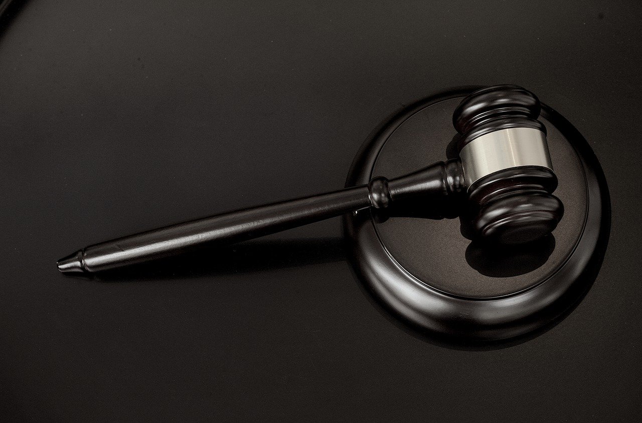 Texas Supreme Court halts execution in controversial 'shaken baby syndrome' case
