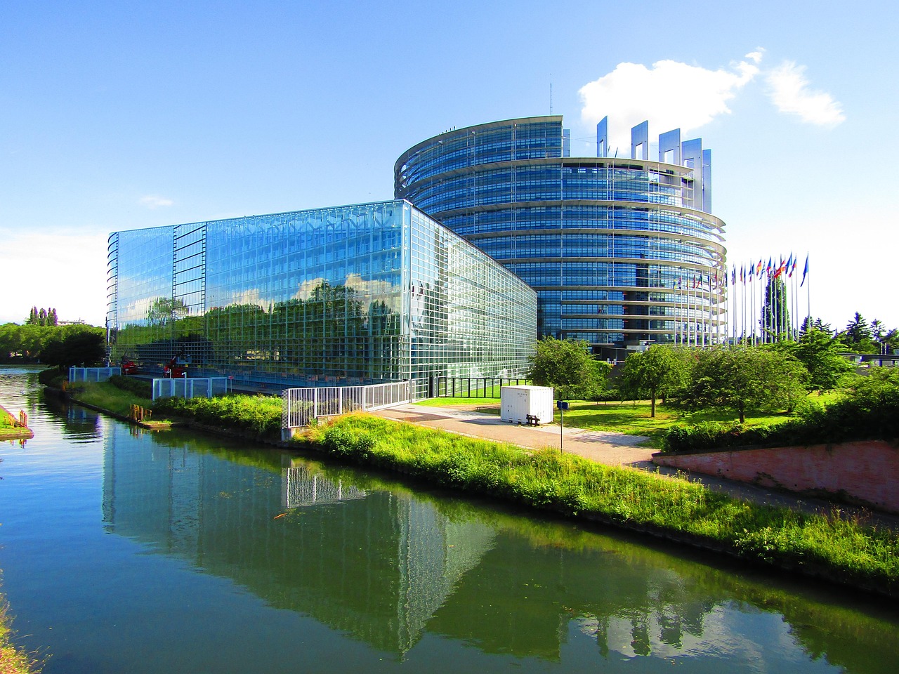 European Council introduces 16th sanction package against Russia