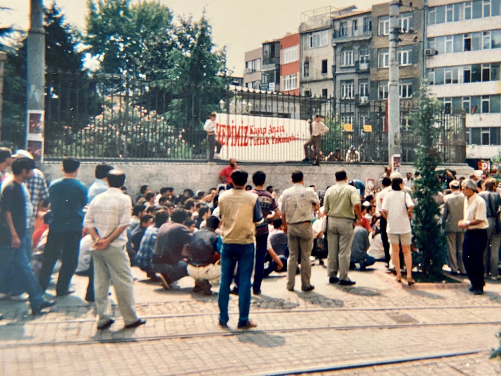 Amnesty International welcomes Türkiye acquittal of 'Saturday Mothers' after years-long legal battle