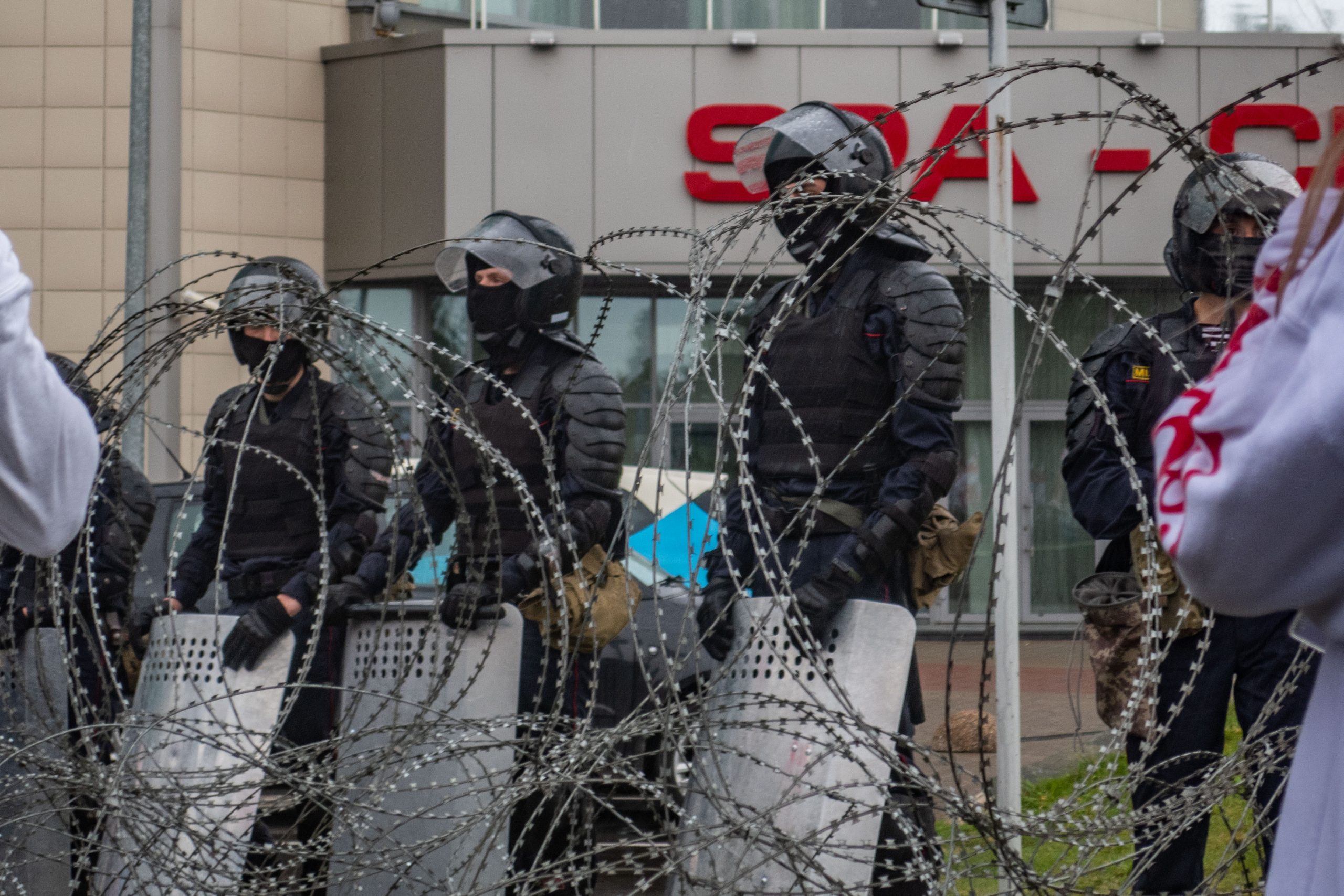 Arrest and beating of Russia comedian in Belarus sparks human rights concerns