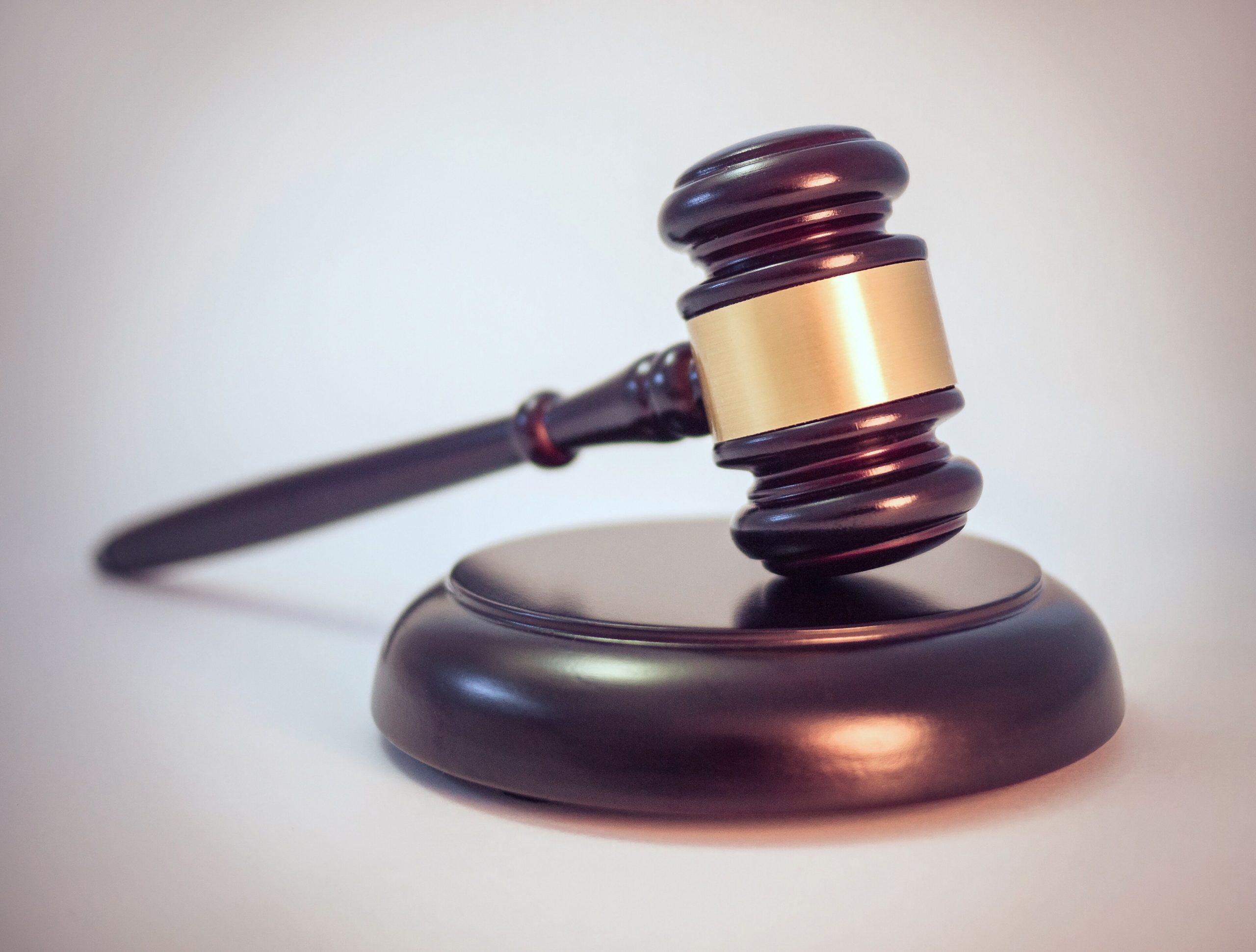 Tennessee governor halts remaining executions following failed attempt to execute Christa Pike