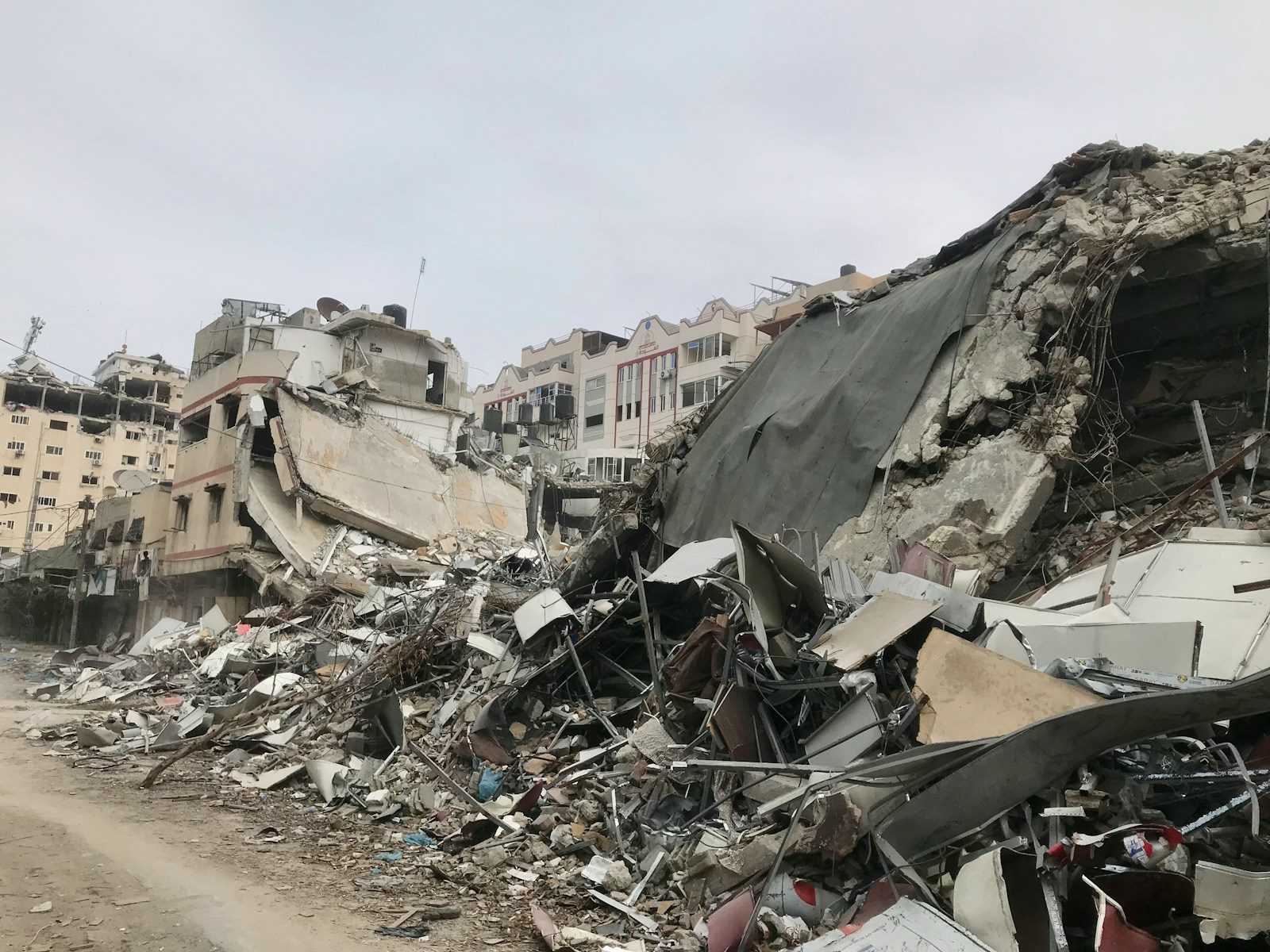 UN reports continued obstacles to humanitarian aid delivery in Gaza